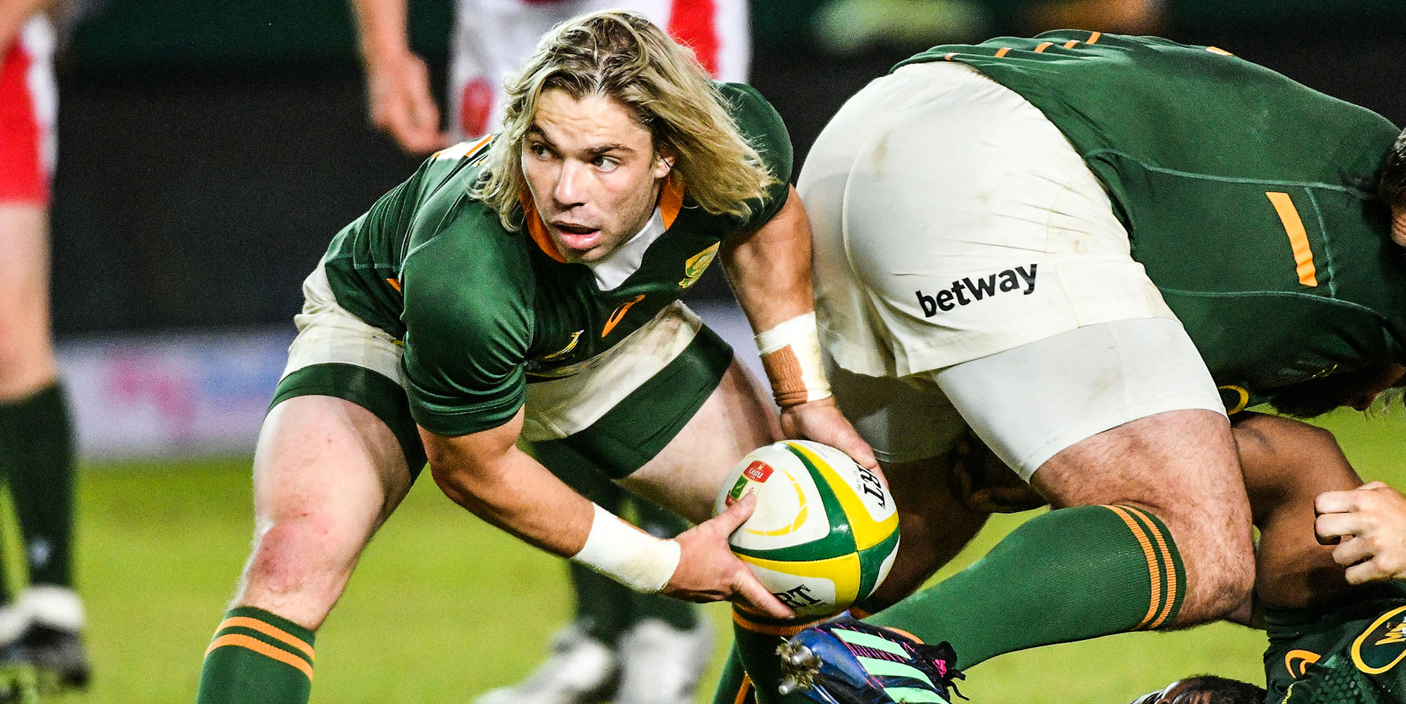 Faf de Klerk is back at scrumhalf this weekend.