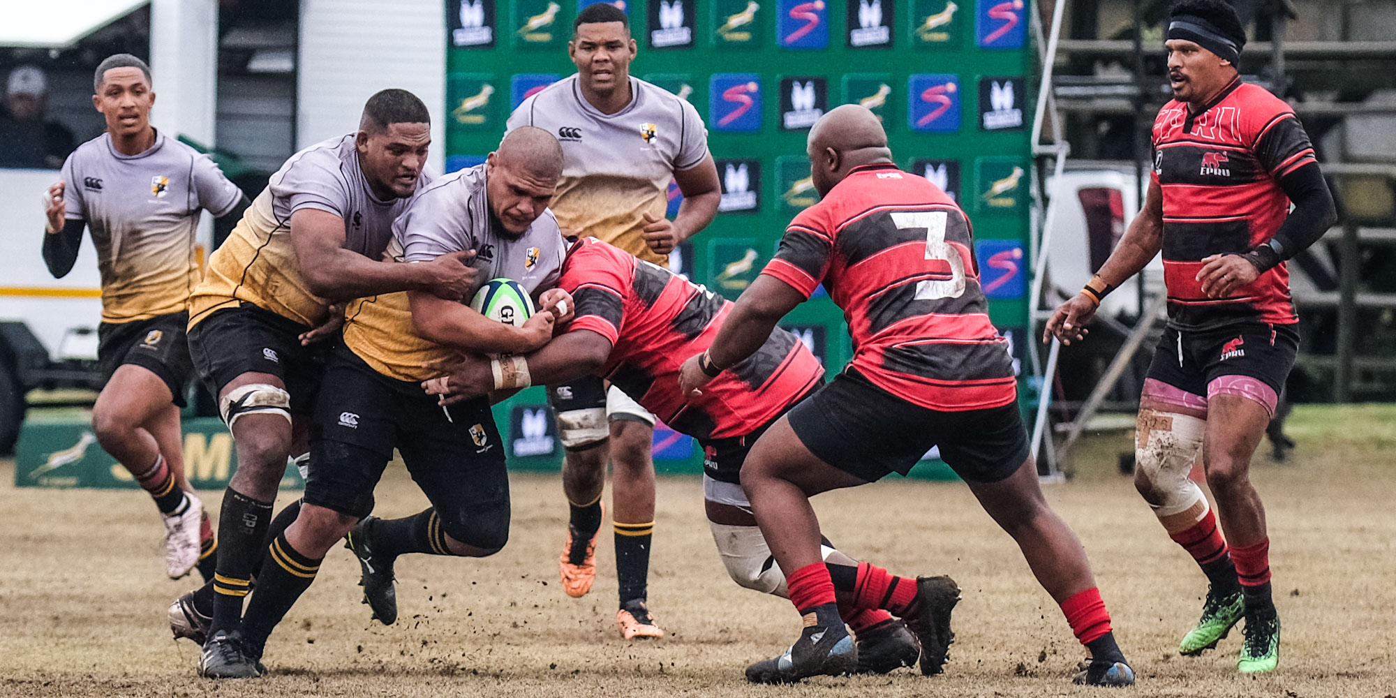 Wayrin Losper of the Boland Kavaliers on the charge in an earlier game against Eastern Province.