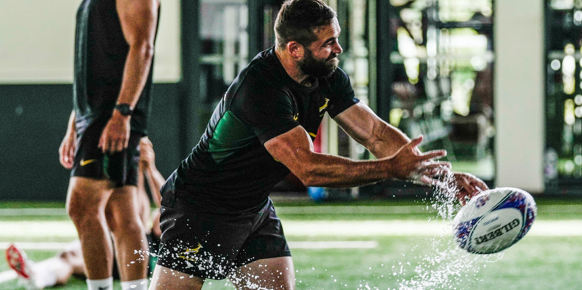 Cobus Reinach trains with a wet ball earlier in the week in Toulon.