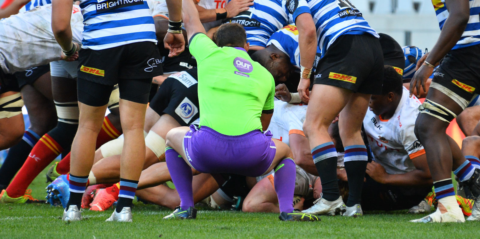 Louis van der Westhuizen scored twice via the Cheetahs driving maul.