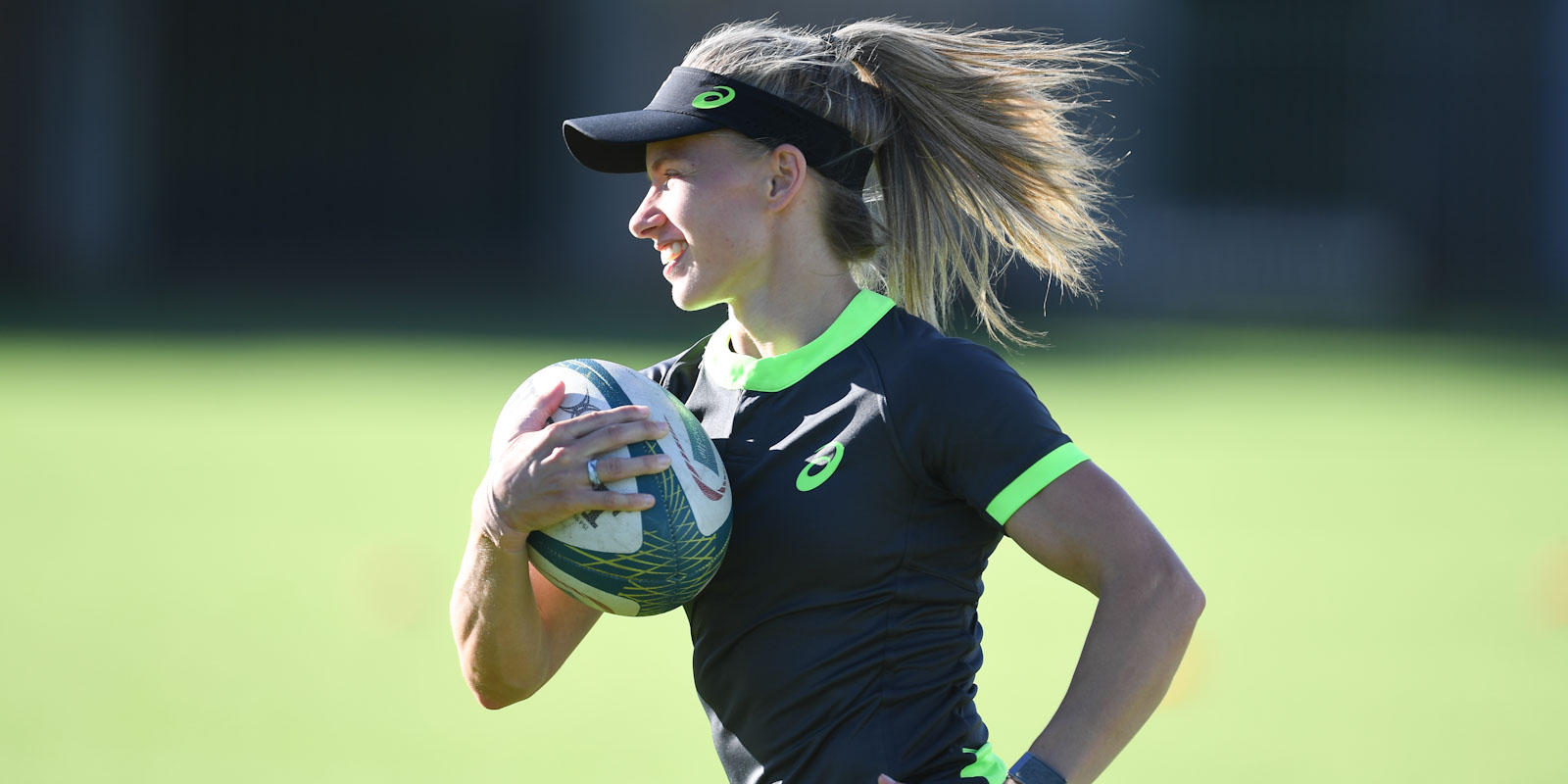 Nadine Roos will start on debut for South Africa.