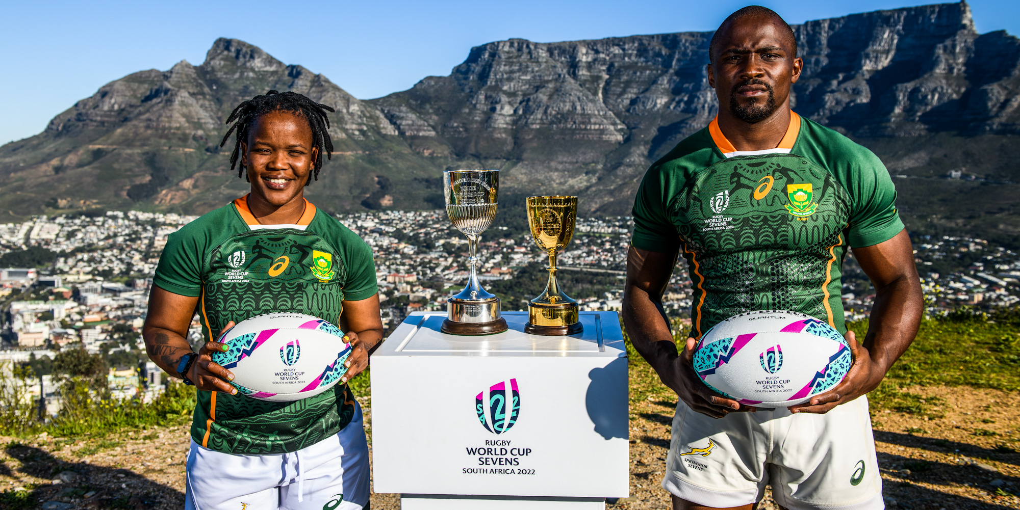Sizophila Solontsi and Siviwe Soyizwapi will lead the two South African teams in action this weekend.