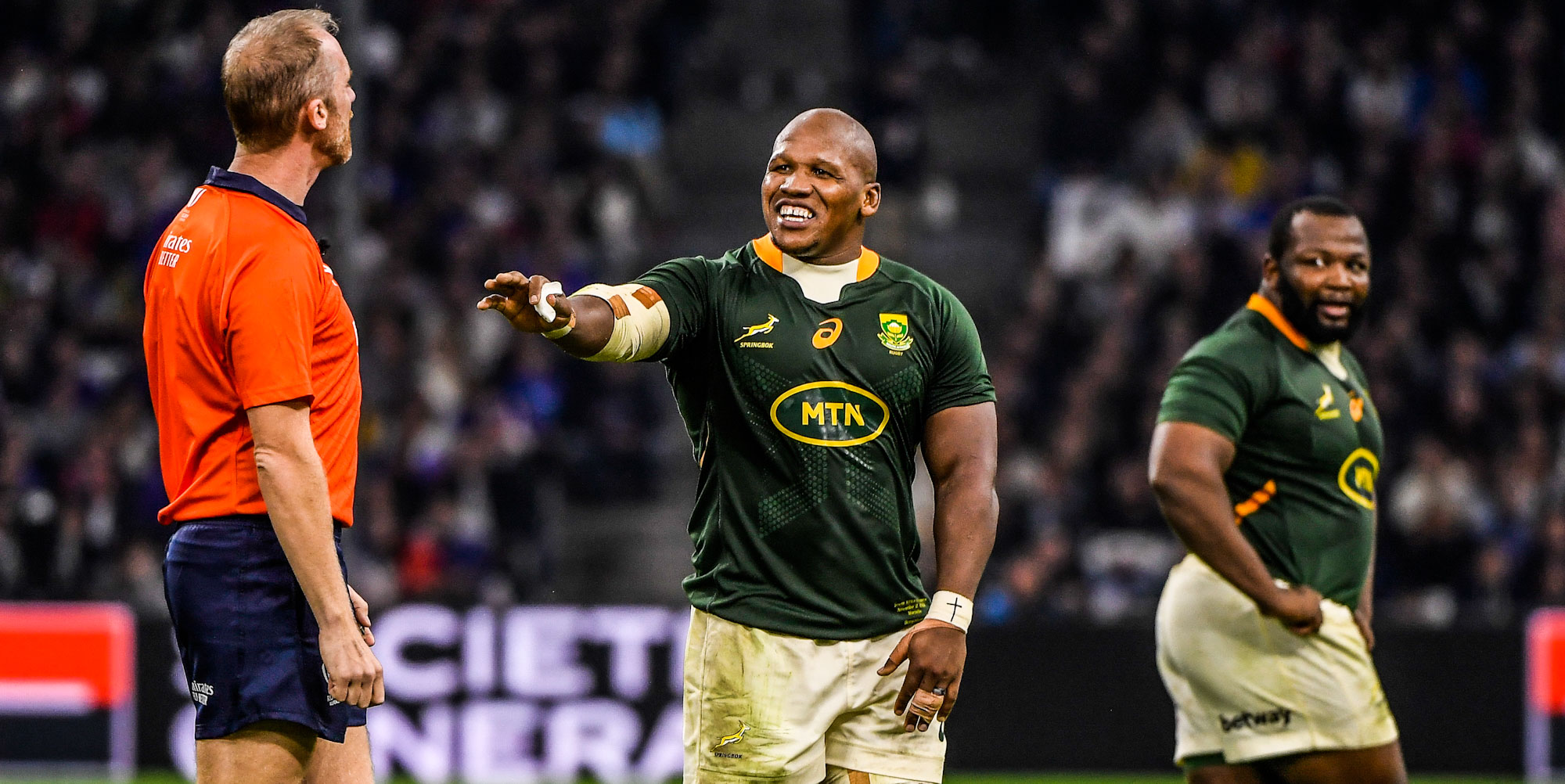 Mbonambi in conversation with Wayne Barnes, who refereed his 101st Test on Saturday, making him the most experienced Test referee ever.