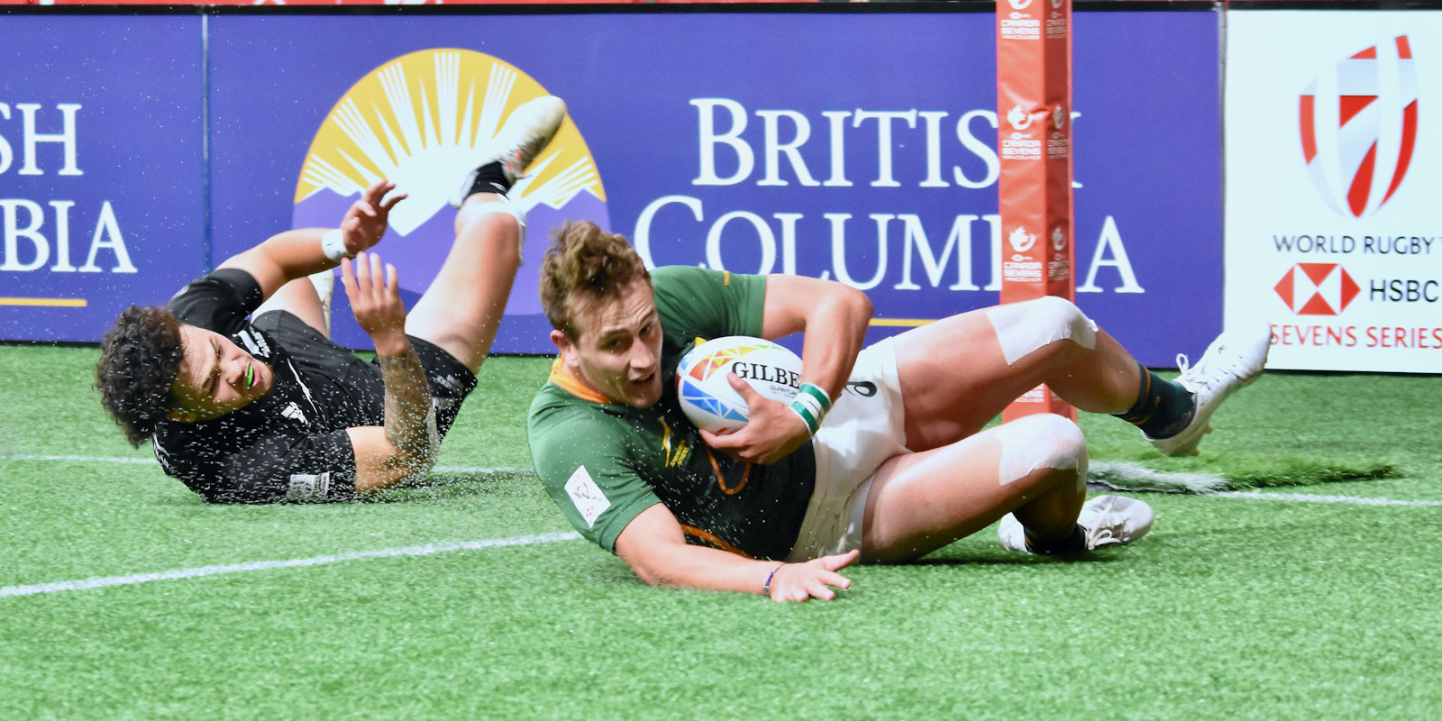 James Murphy scores the winning try against New Zealand.