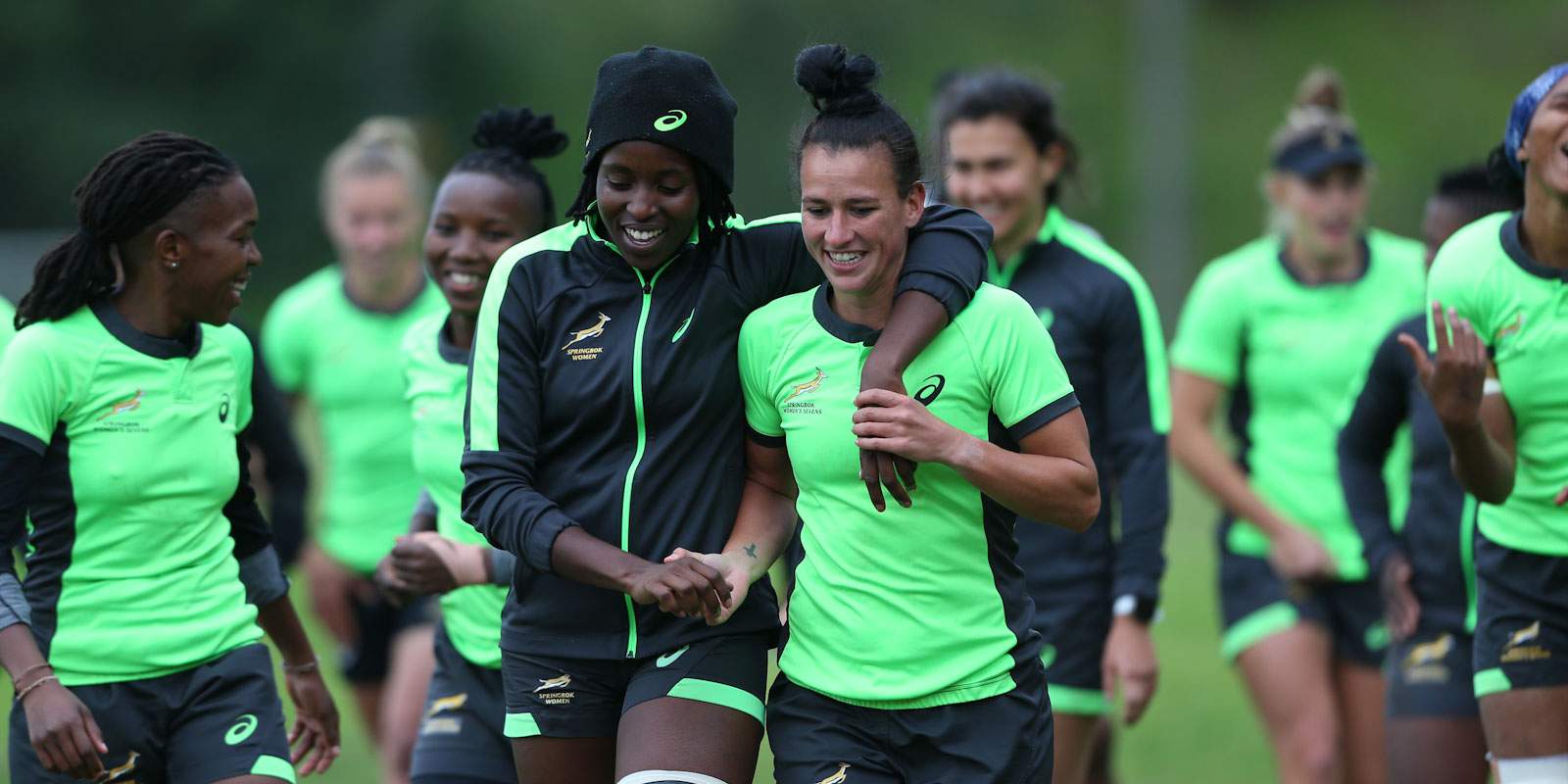Lerato Makua and Marlize de Bruin at training in Cape Town.