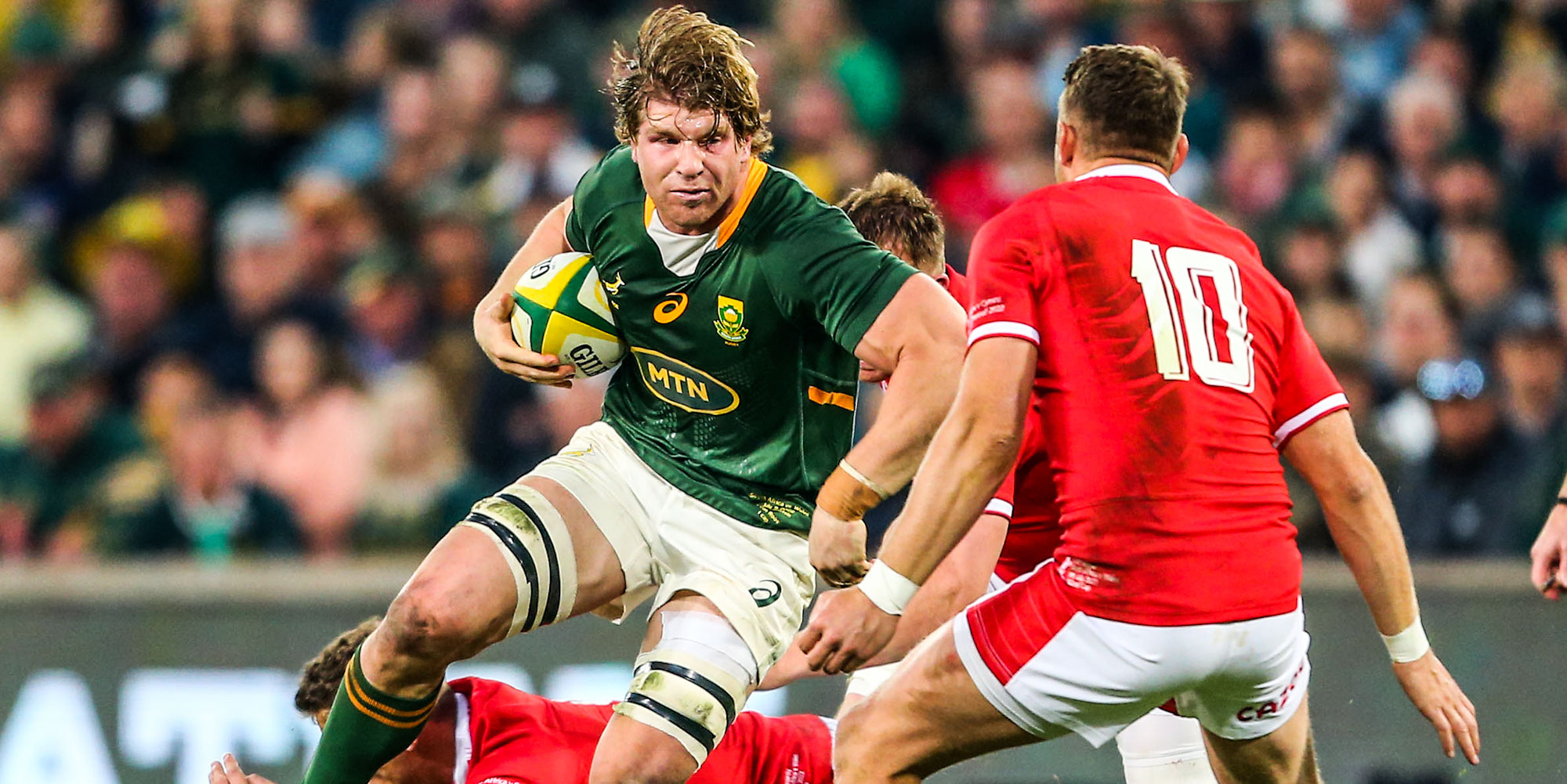 Evan Roos will earn his first Test start at Twickenham on Saturday.