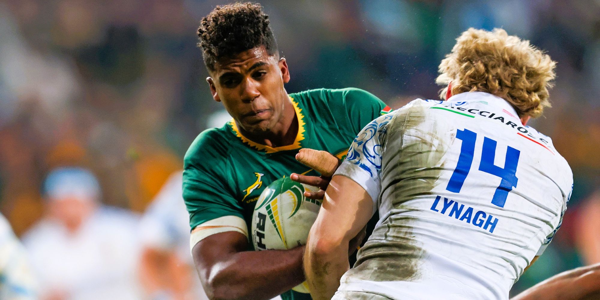 Canan Moodie will start at outside centre.