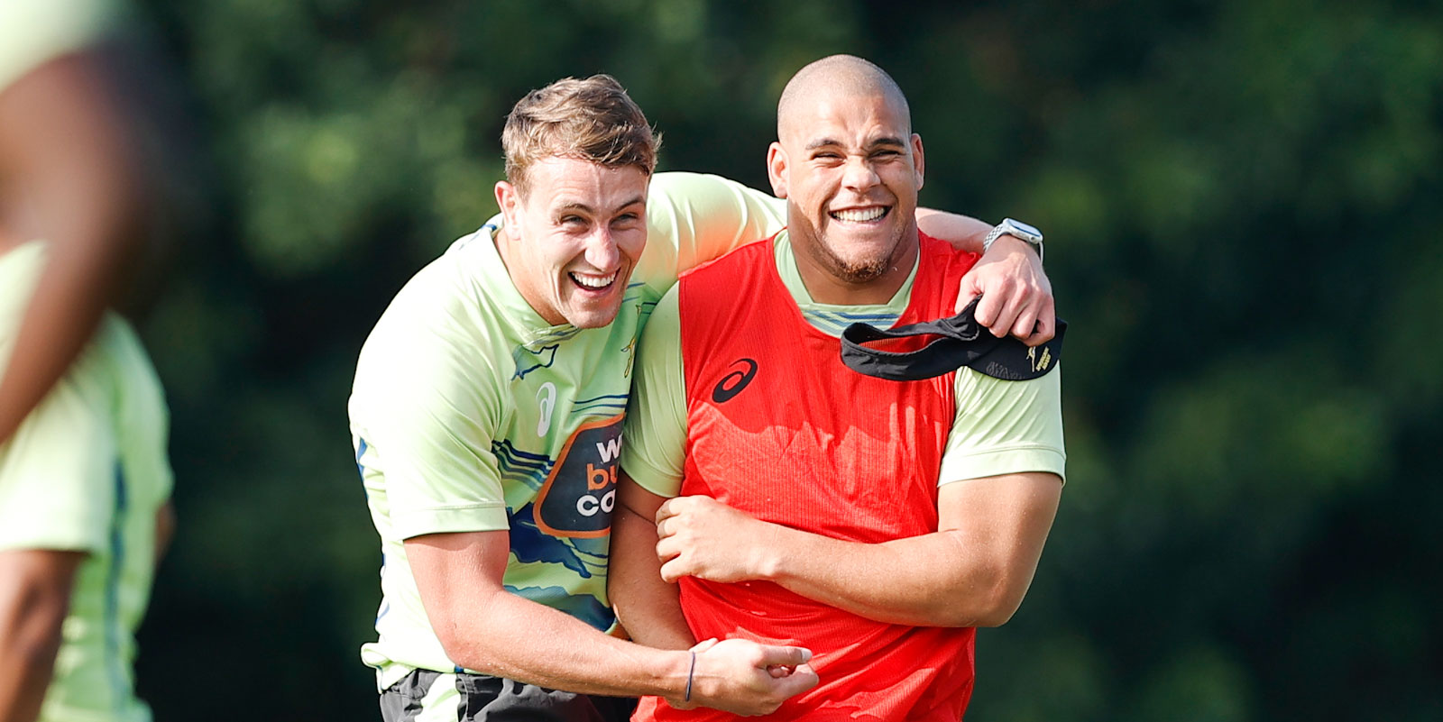 Zain Davids enjoying a smile with James Murphy (left).